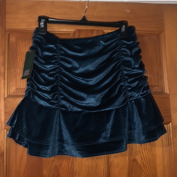 Womens M Wild Fable skirt - Picture 2 of 2